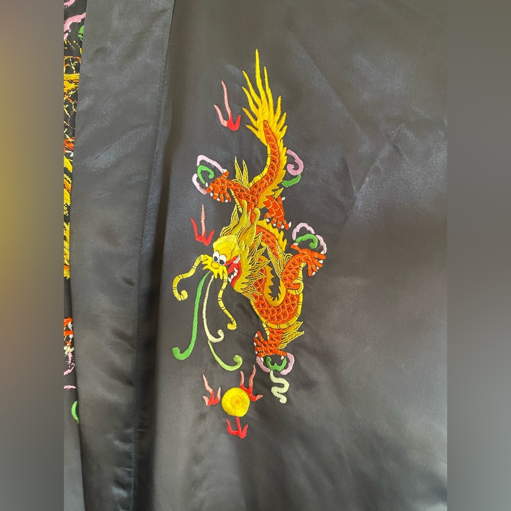 Black Satin Finish Dragon Vintage Embroidered Kimono Robe - Picture 6 of 9